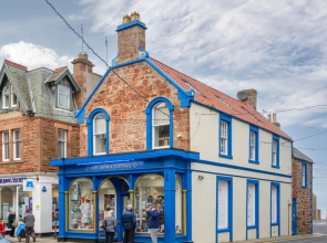 Curlew - Double Upper Apartment