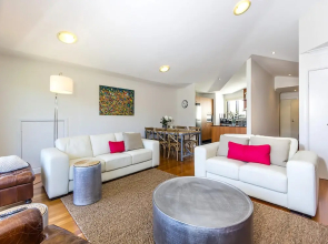 BONDI BEACH RETREAT (016i)