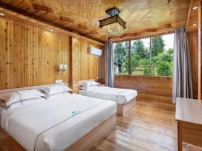 Longji Yunhai Ju Hotel