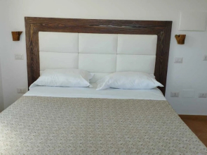 Elegant and Relaxing Farmhouse Nestled in the Heart of Cilento