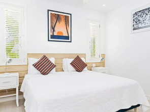 Westmoreland Hills - Whitehaven by Blue Sky Luxury