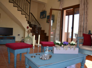 Elianthos Villa