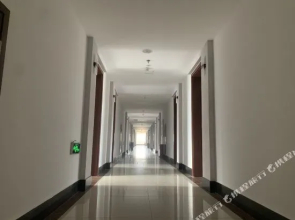 Wuliu Hotel