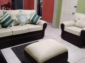 Room-comfy Kingston Getaway - Private Ro