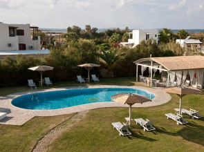 Ammos Naxos Hotel
