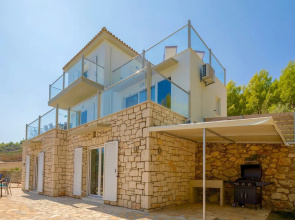 Modern Villa in Volimes with Pool And Parking