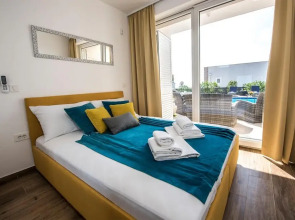 Awesome Home in Novalja With Wifi, 4 Bedrooms and Outdoor Swimming Pool