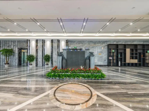Rezen Hotel Wansheng International