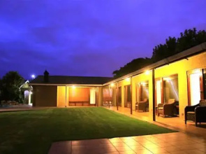 Mountain Dew Guest House