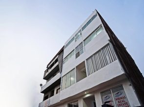 OYO 46882 Hotel Five Sense