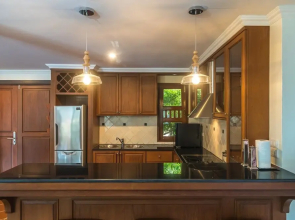 Nakatani B - Private Pool Villa Near Beach 2 Bedroom can be 4