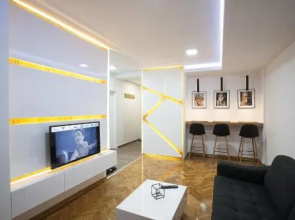 White Lux apartment