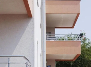 Peachy House
