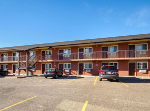 Motel 6 Lethbridge, AB