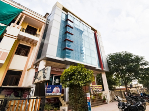 Spot On 68016 Hotel Jaya Palace