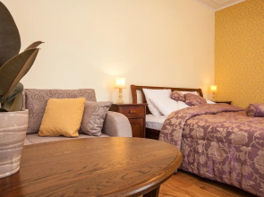 Embrace Guestrooms & Apartments