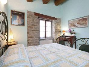 Belvilla by OYO Farmhouse With Swimming Pool