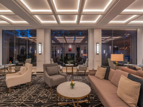 Kwetu Nairobi, Curio Collection By Hilton