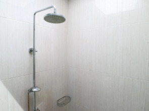 Kondra Premiere Guest House Kuta