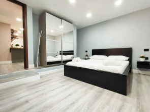 JOIVY Villa Sofia