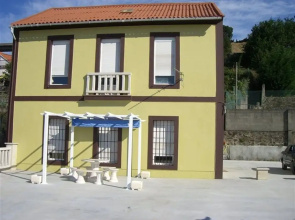 Pontevedra 100119 2 Bedroom Apartment By Mo Rentals