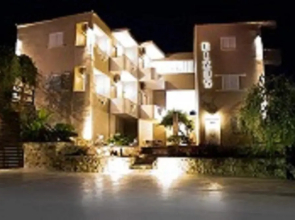 Rizos Studio Sarakiniko