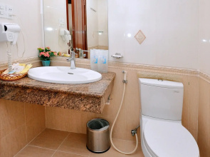 Tan Hoang Long Hotel