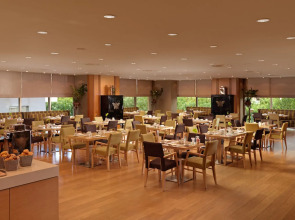 Отель Divani Caravel