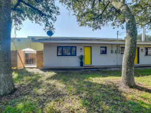 North Myrtle Beach Rental w/ Private Patio & Grill