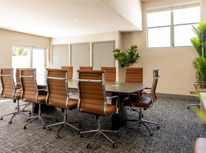 Clinton Hotel South Beach