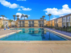 Floridian Express Hotel