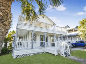 Destin Haven by Avantstay Steps to Beach Amazing Views w/ Pool!