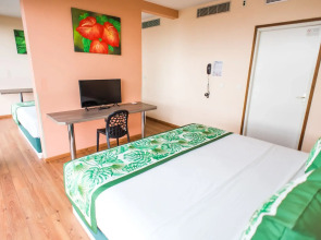 Tahiti Airport Motel