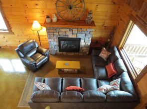 Southern Comfort Lakeside Cabin Resort