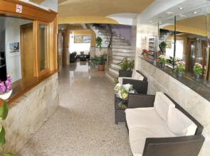 Apartamentos HCarel