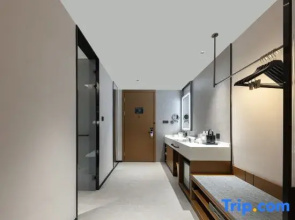 Wulanchabu Victoria Square Jianshe Road Atour Hotel