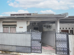 SPOT ON 93515 Pulo Gebang Guest House