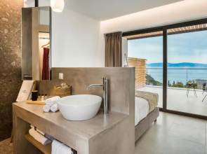 Kefalonian Escape Suites