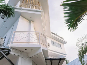 8 Plus Beach Resort
