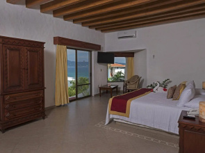 Hotel Punta Serena & Resorts- Couples Only
