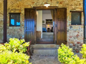 Villa in Velia Near Roman Ruins and Beach