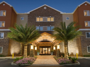 Homewood Suites by Hilton Jacksonville Deerwood Park