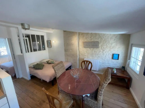 L'escale Niortaise - Centre-ville - 10mn Gare - WIFI - Netflix