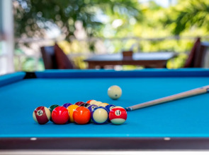 Crystal Bay Yacht Club