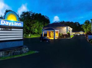 Days Inn by Wyndham Donegal