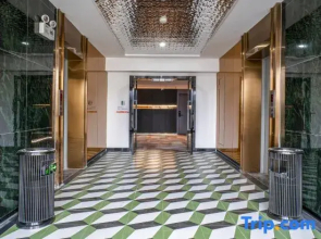 Xishui Yaroman City B&B Hotel