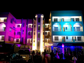Hotel Samrat