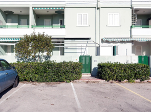 Holiday Home near Zen Beach