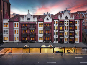 Adelaide Mansions Serviced Apartments