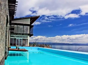 Tiara Bunga Hotel & Villa